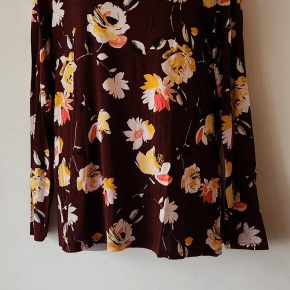 White House Black Market long sleeve top sz L burgundy floral print EUC - Picture 2 of 2
